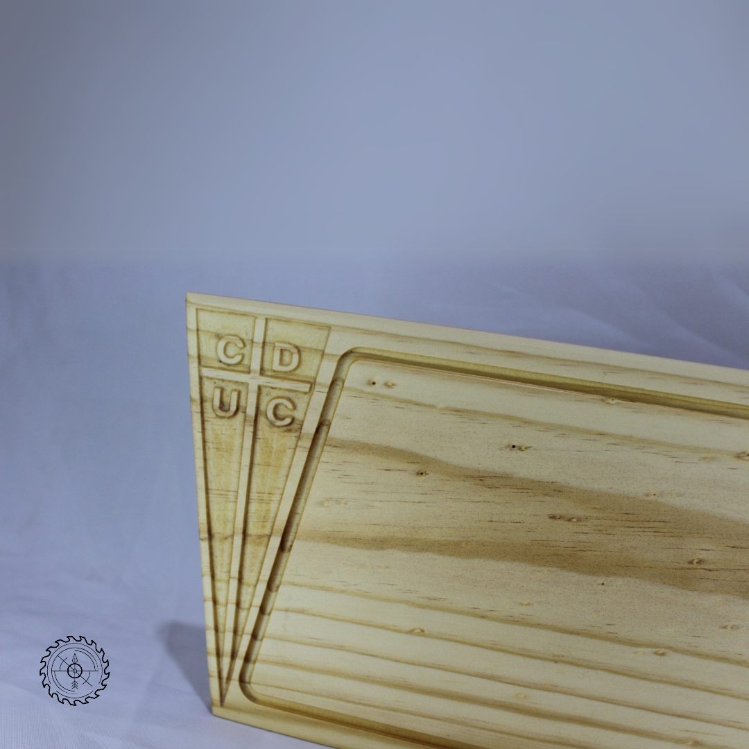 Tabla de Picar Universidad Católica